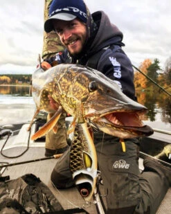 Strike Pro Trueglide Guppie 13,5cm 120g -Ausgewählte Geschäfte Für Angelausrüstung 29 EG208 TR001r 3