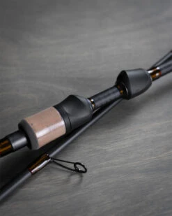 Bite Of Bleak Akakabuto Counter-Strike Spinning Rod 7'4'' 5-20g M X-Fast. 2pc -Ausgewählte Geschäfte Für Angelausrüstung BOB 00 1873 4